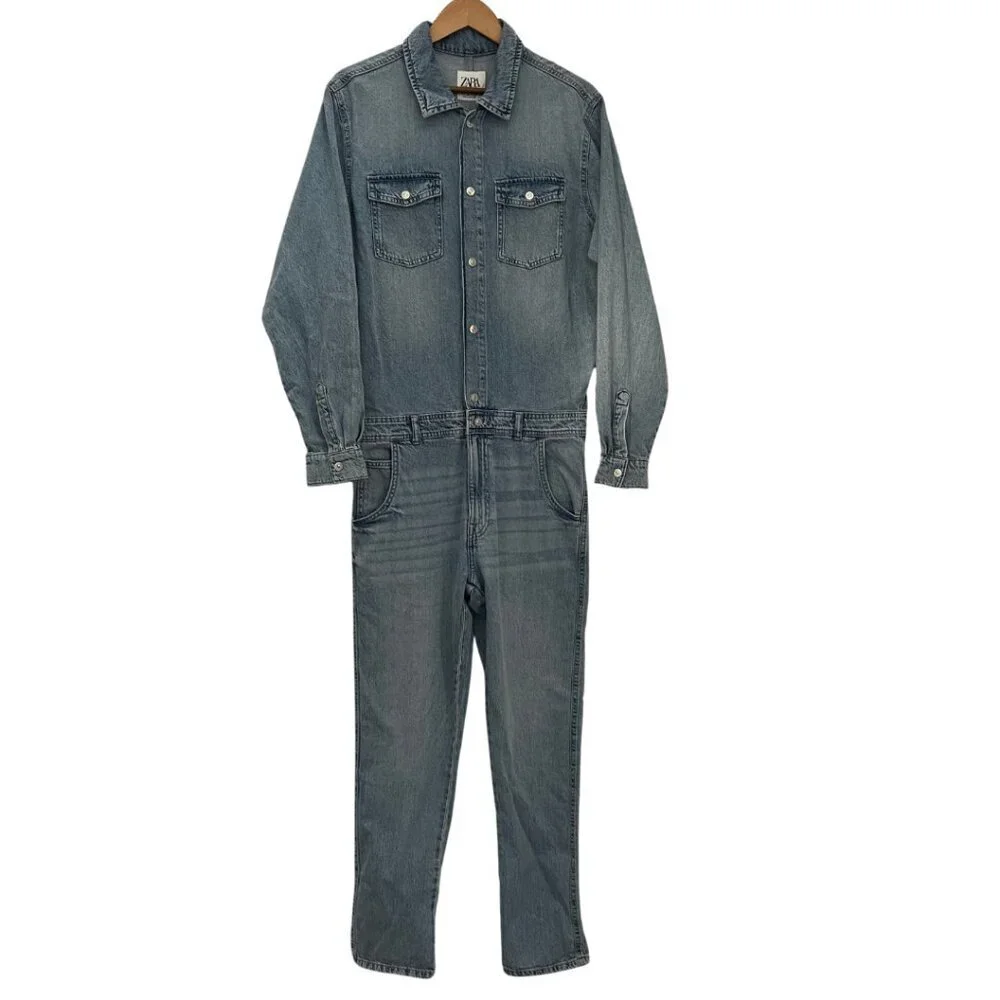 Zara Lightwash Denim Long Sleeve Button Front Jumpsuit NWT Size L
